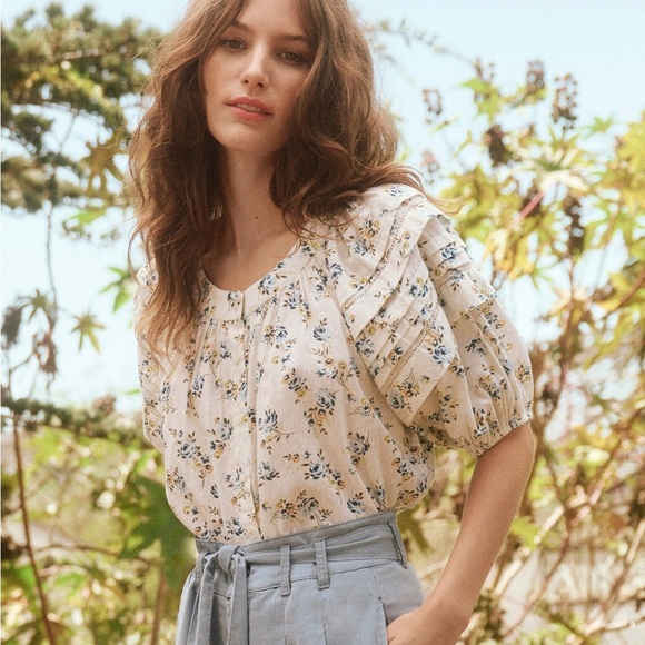 THE GREAT. The Carriage pintucked Floral Cotton-voile Puff Sleeve Blouse - Picture 7 of 11
